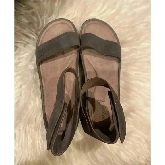 NAKED FEET RENZI in SOFT GREY Wedge Sandals - Picture 3 of 7